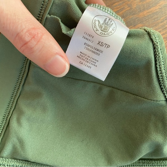 Body Glove Ibiza Rumor Top in Cactus - Picture 5 of 5